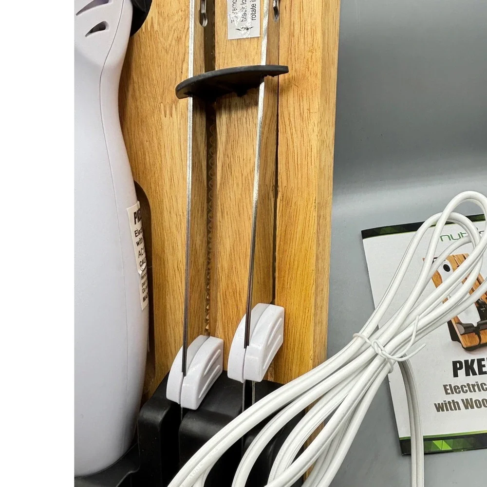 NutriChef PKELKN16 Electric Kitchen Knife with Wooden Storage Tray White‎